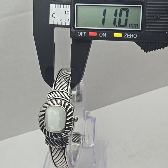 Womens Faux Jewel Watch Two Tone Hidden Dial Flip Top Bracelet Cuff New Battery - Picture 6 of 11